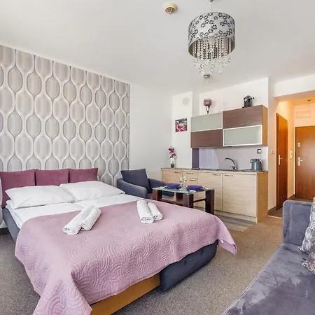 Arka I, Sun & Snow *